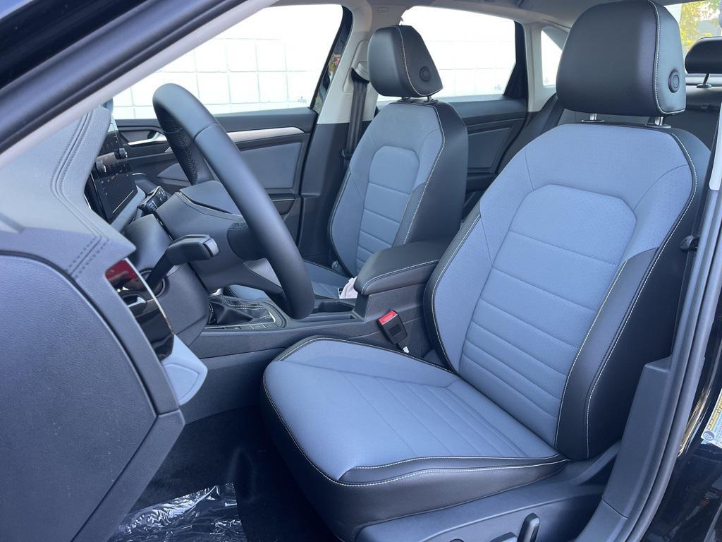 new 2025 Volkswagen Jetta car, priced at $26,131