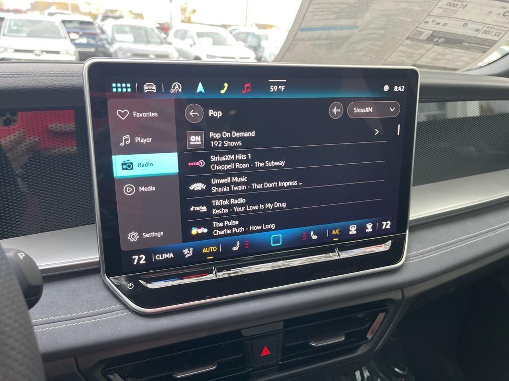 new 2025 Volkswagen Tiguan car, priced at $37,874