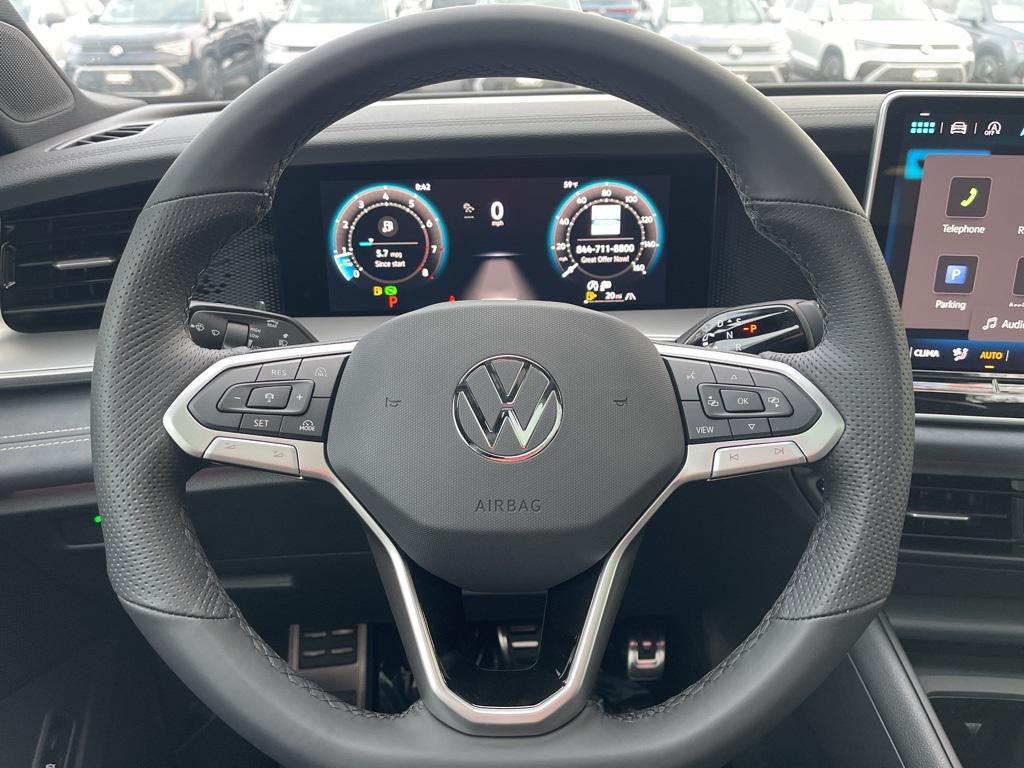 new 2025 Volkswagen Tiguan car, priced at $37,874