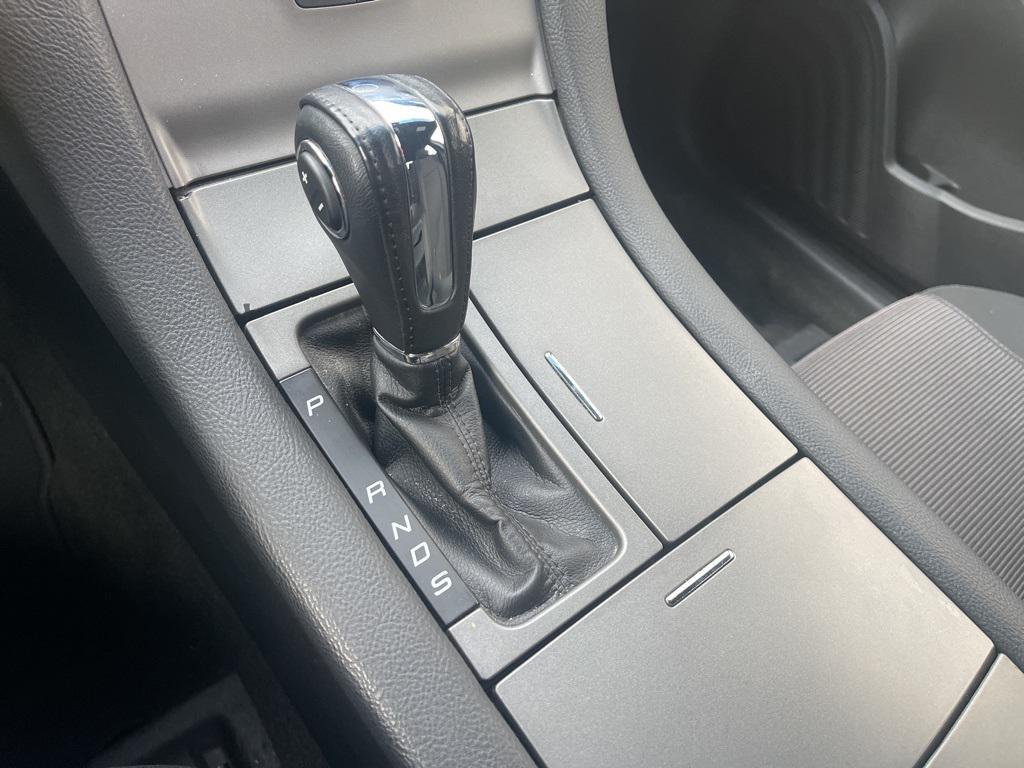 used 2015 Ford Taurus car, priced at $8,954
