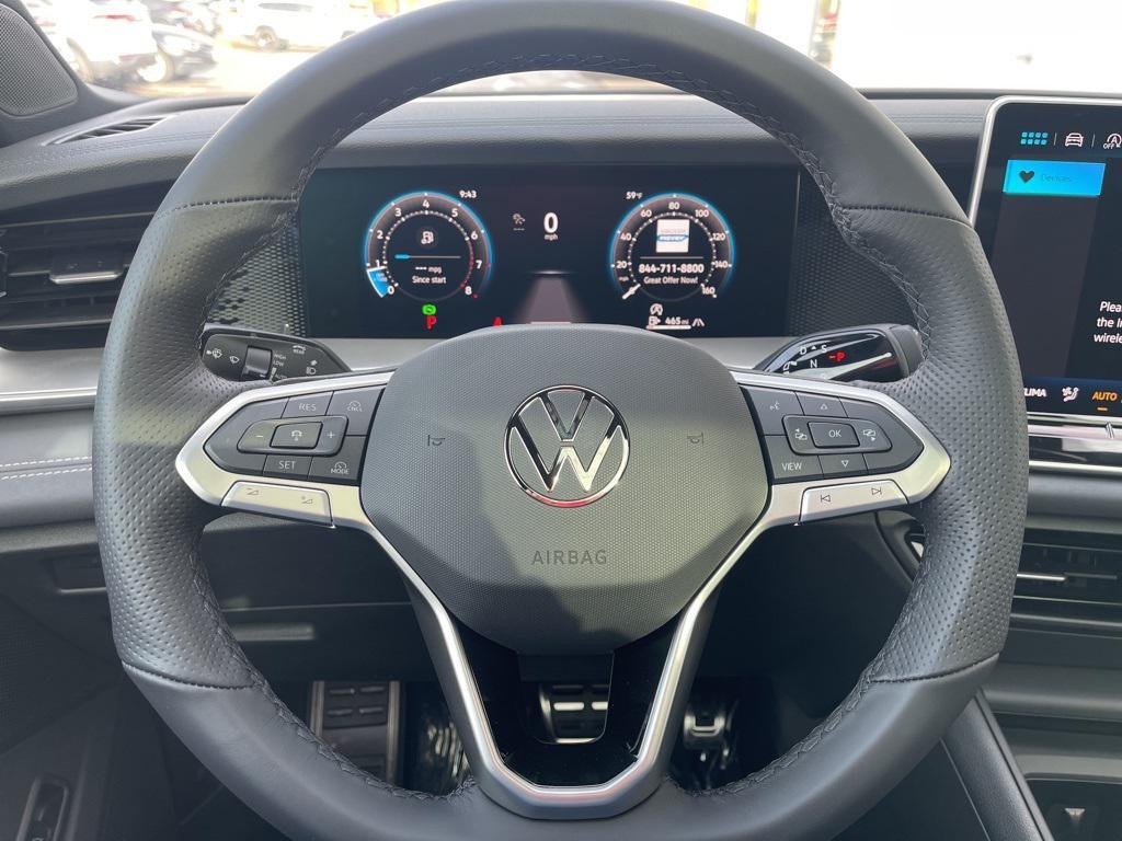 new 2025 Volkswagen Tiguan car, priced at $36,103