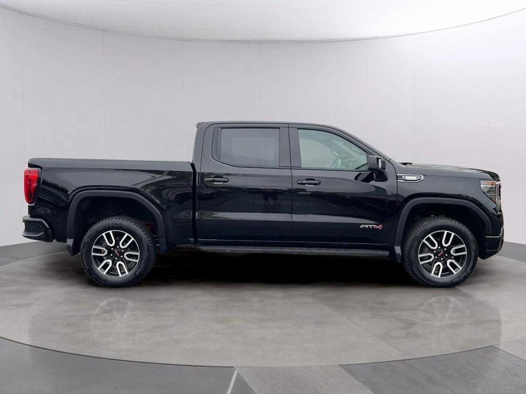used 2022 GMC Sierra 1500 car, priced at $43,986