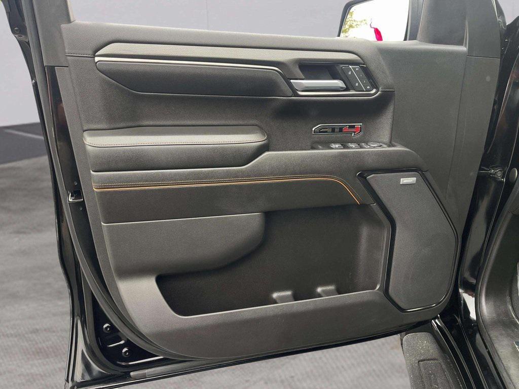 used 2022 GMC Sierra 1500 car, priced at $43,986