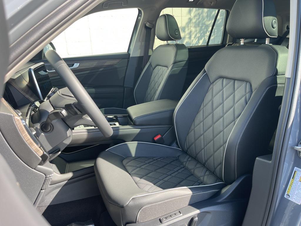 new 2026 Volkswagen Atlas car, priced at $55,216