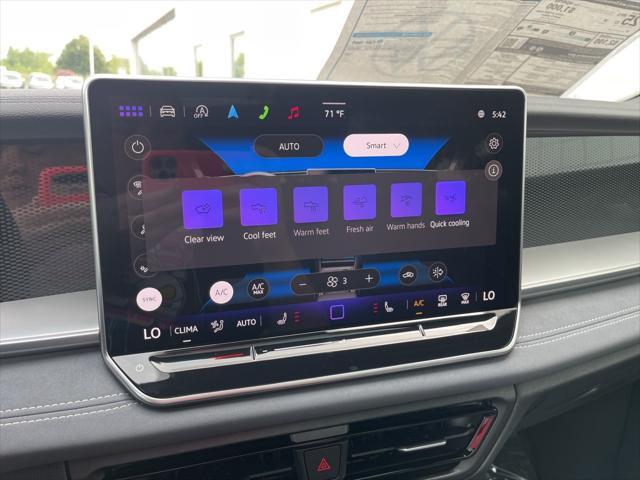 new 2025 Volkswagen Tiguan car, priced at $38,061