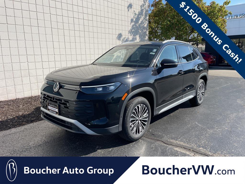 new 2025 Volkswagen Tiguan car, priced at $31,461