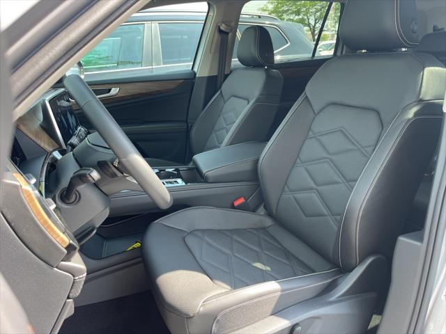 new 2025 Volkswagen Atlas car, priced at $41,958