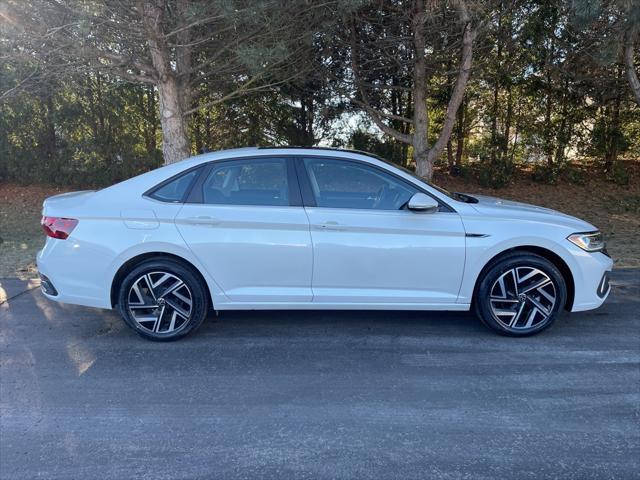 used 2022 Volkswagen Jetta car, priced at $22,295