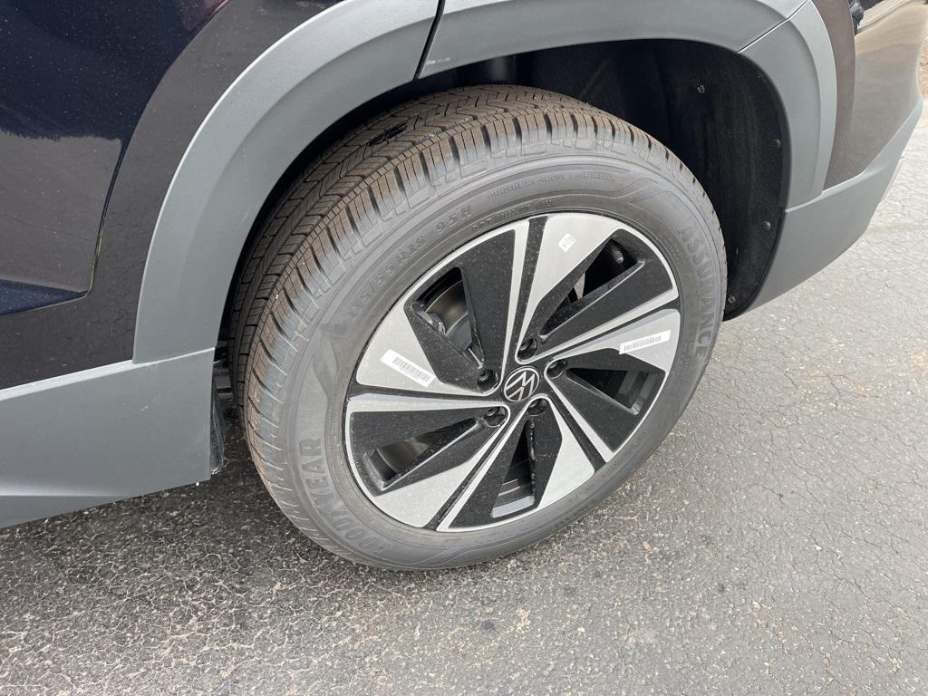 new 2025 Volkswagen Taos car, priced at $31,969