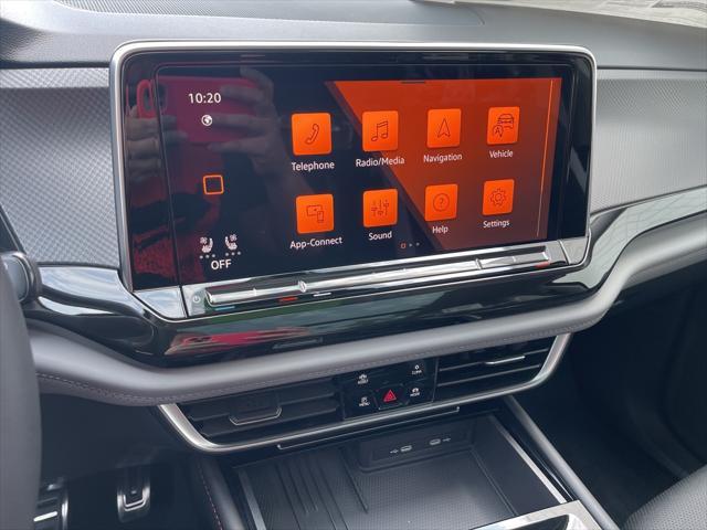 new 2025 Volkswagen Atlas car, priced at $45,077