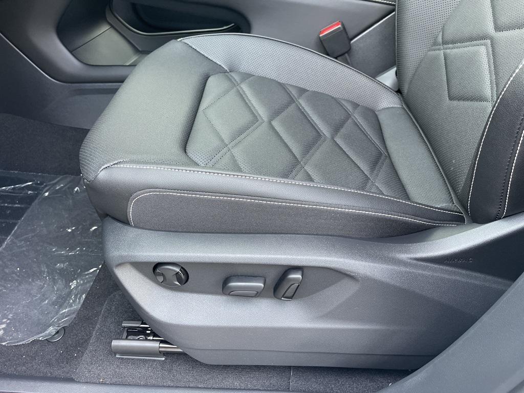 new 2026 Volkswagen Atlas car, priced at $41,182