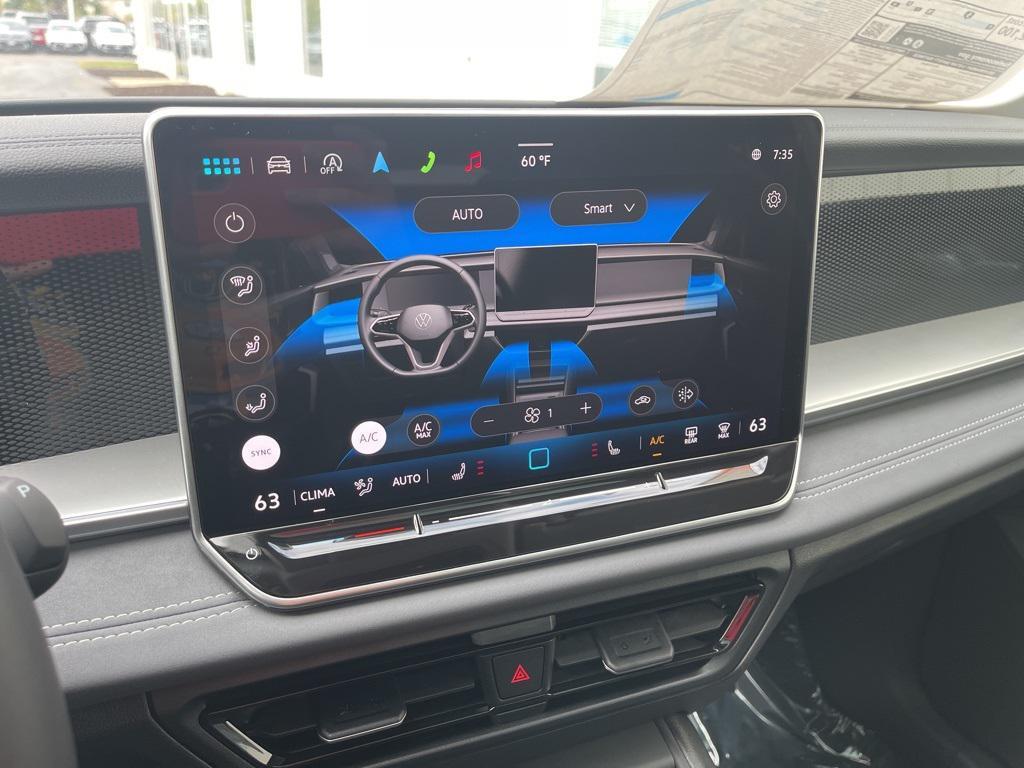 new 2025 Volkswagen Tiguan car, priced at $35,270