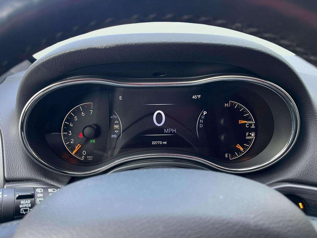 used 2021 Jeep Grand Cherokee car, priced at $29,237