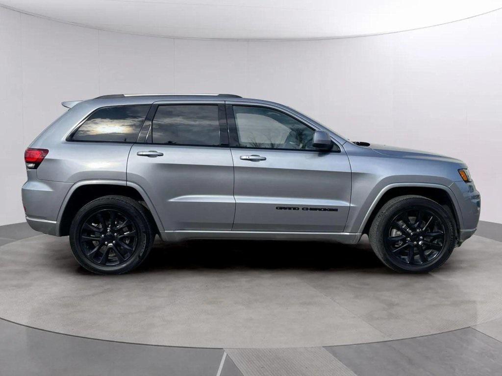 used 2021 Jeep Grand Cherokee car, priced at $29,237
