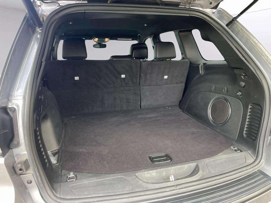 used 2021 Jeep Grand Cherokee car, priced at $29,237