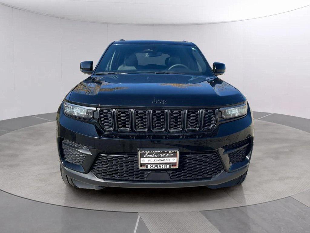 used 2023 Jeep Grand Cherokee car, priced at $29,599