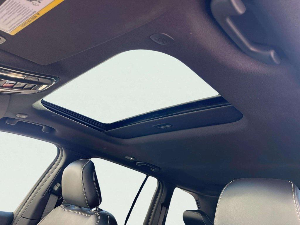 used 2023 Jeep Grand Cherokee car, priced at $29,599