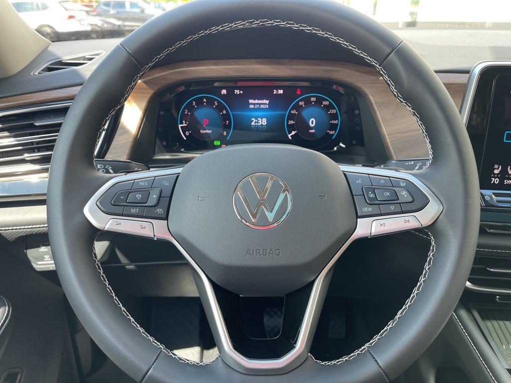 new 2026 Volkswagen Atlas car, priced at $49,336