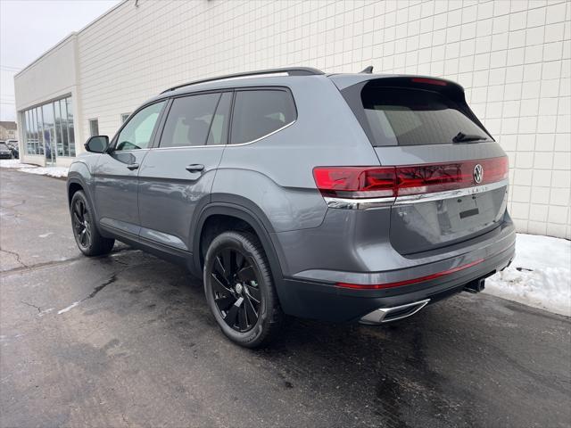 new 2024 Volkswagen Atlas car, priced at $42,081