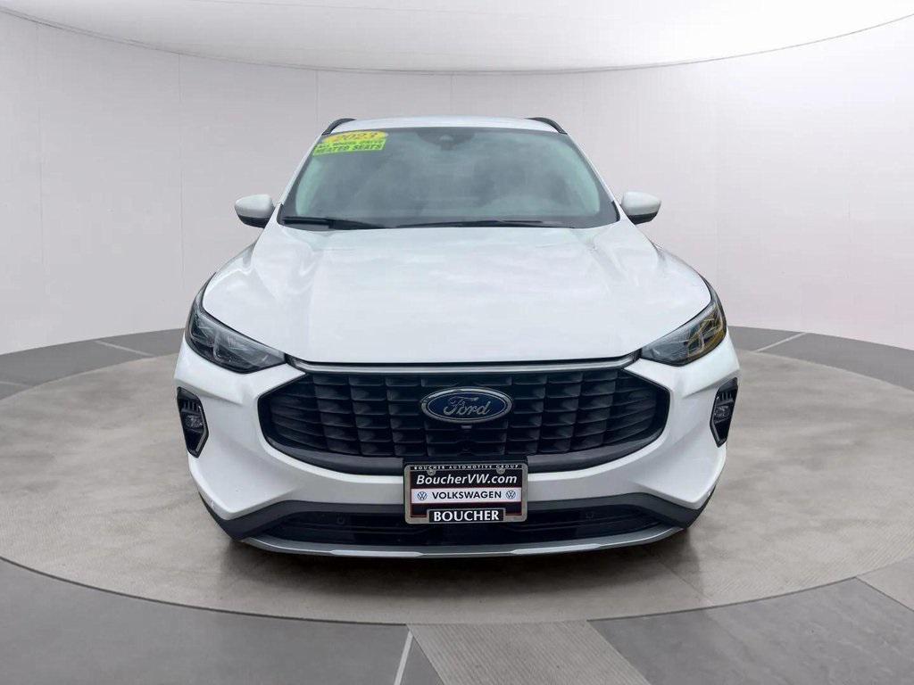 used 2023 Ford Escape car, priced at $25,307