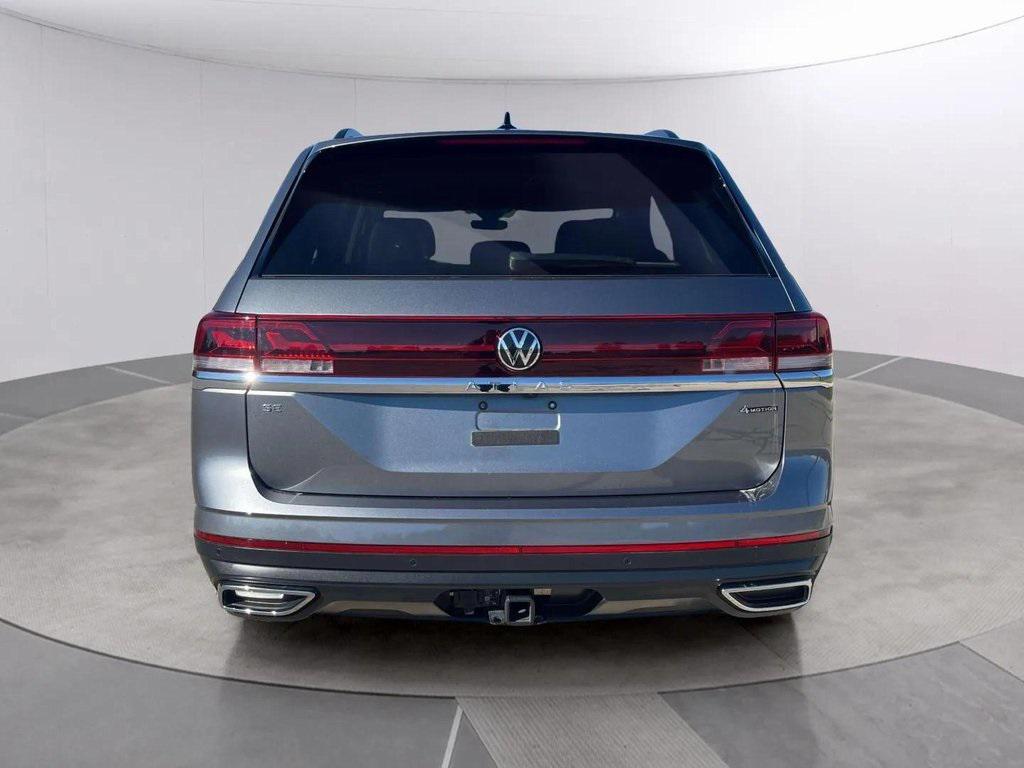 used 2025 Volkswagen Atlas car, priced at $34,568