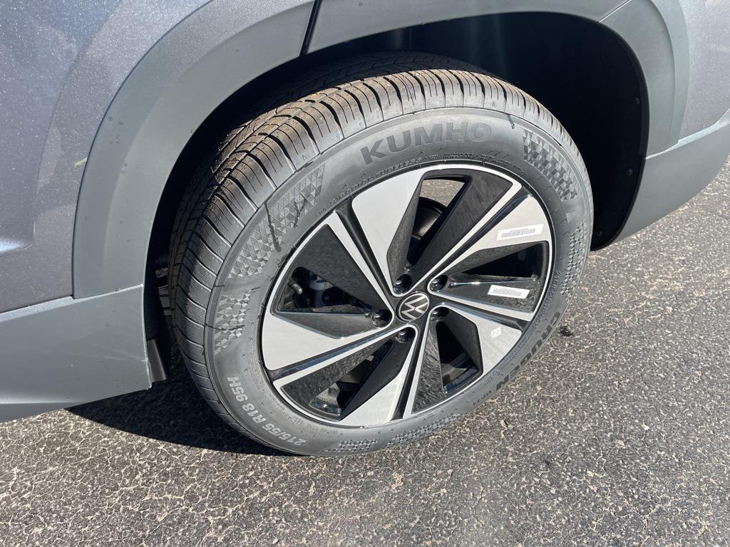 new 2025 Volkswagen Taos car, priced at $30,937