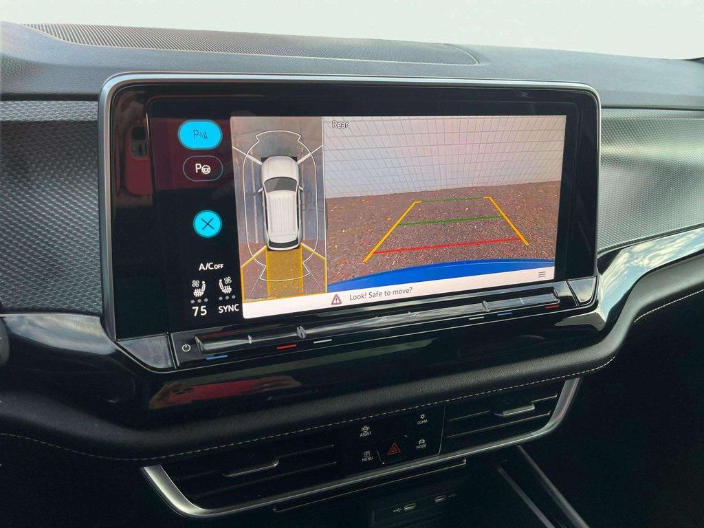 used 2025 Volkswagen Atlas Cross Sport car, priced at $44,589