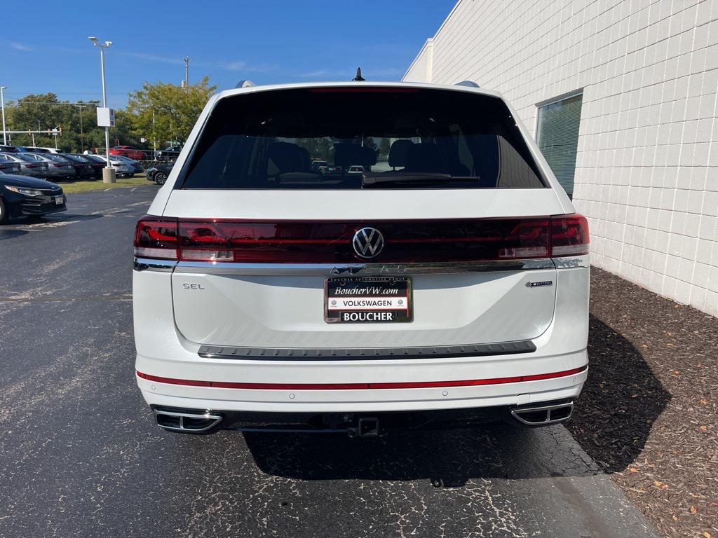 new 2026 Volkswagen Atlas car, priced at $54,618