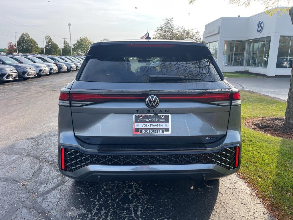 new 2025 Volkswagen Tiguan car, priced at $37,437