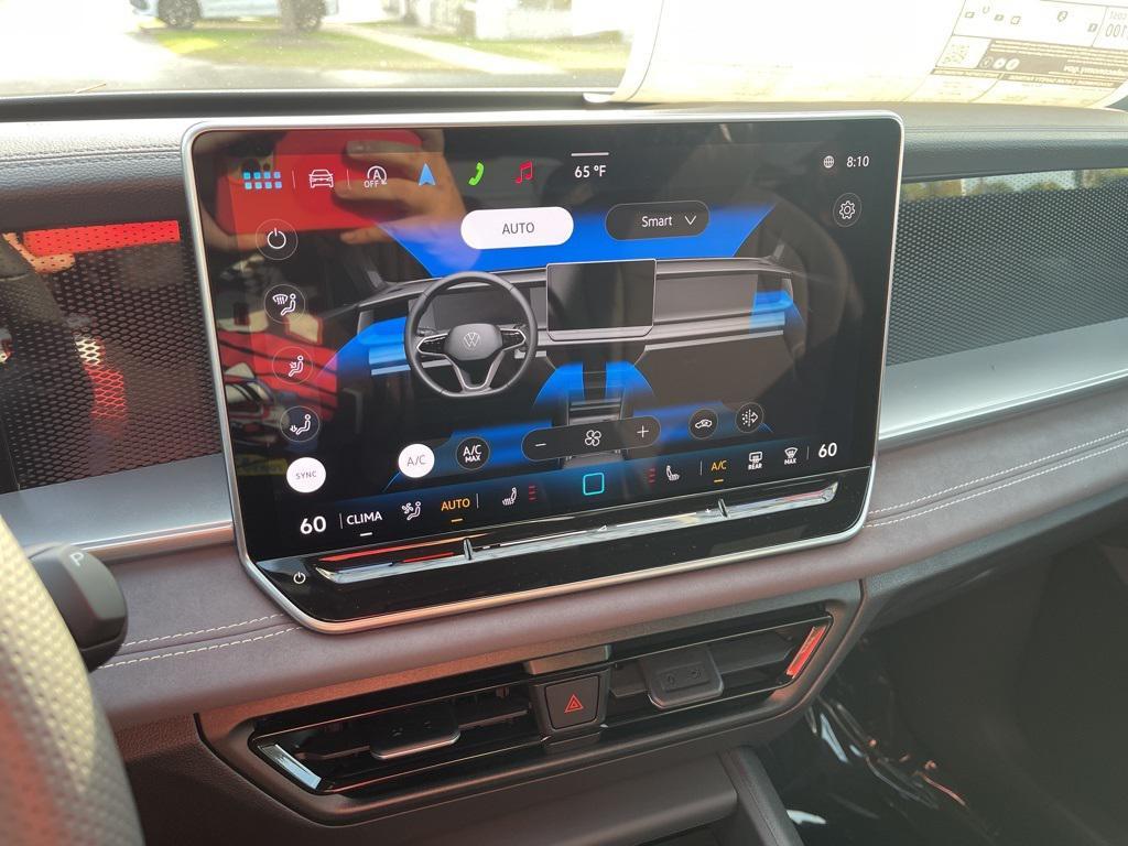 new 2025 Volkswagen Tiguan car, priced at $37,437
