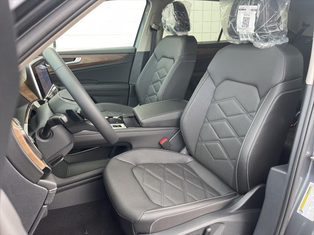 new 2025 Volkswagen Atlas car, priced at $43,541