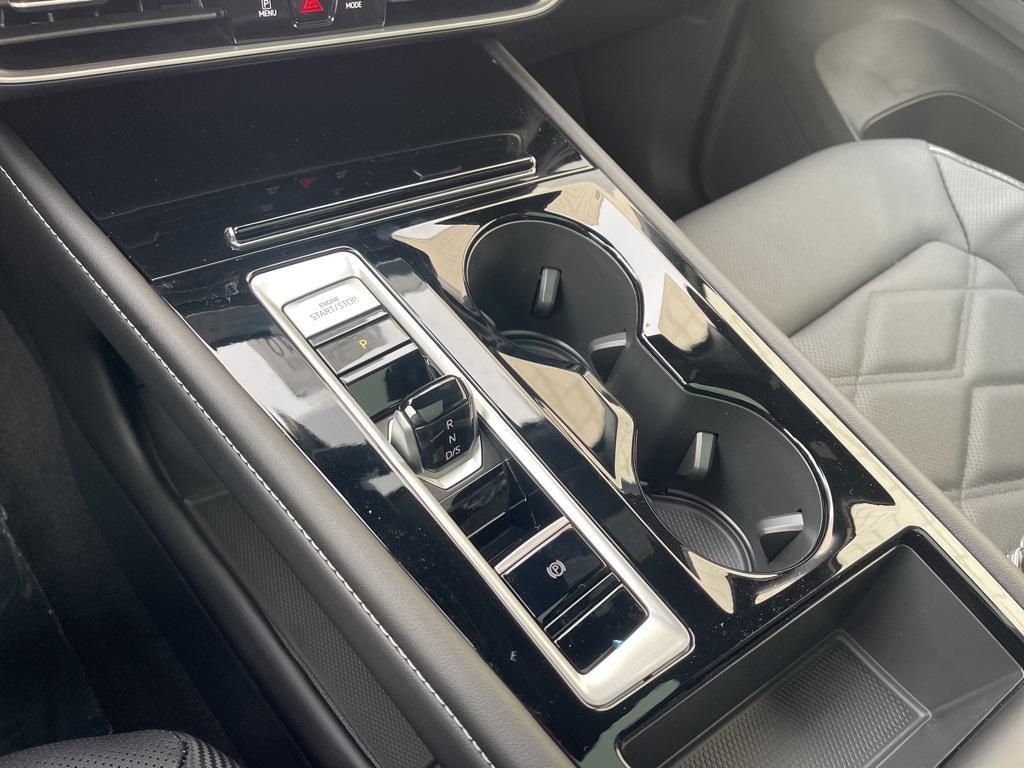 new 2026 Volkswagen Atlas Cross Sport car, priced at $45,052