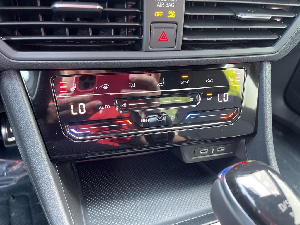 new 2025 Volkswagen Jetta car, priced at $23,046