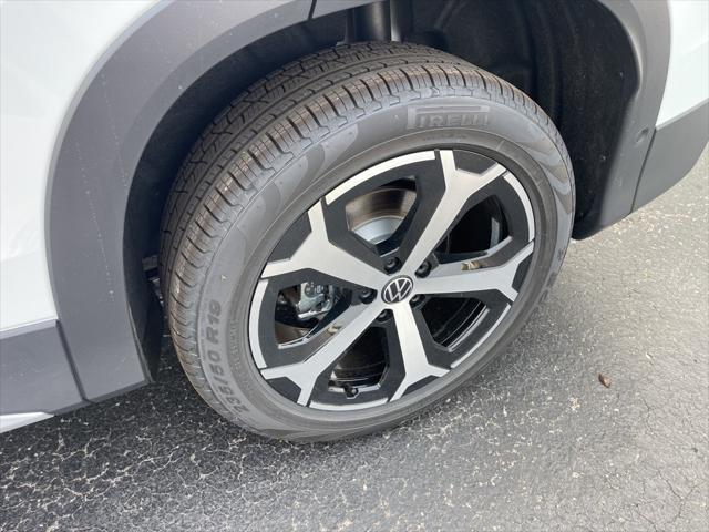 new 2025 Volkswagen Tiguan car, priced at $36,034