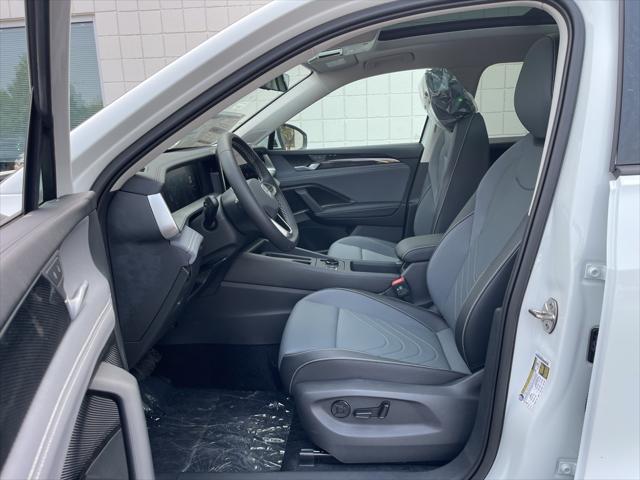 new 2025 Volkswagen Tiguan car, priced at $36,034