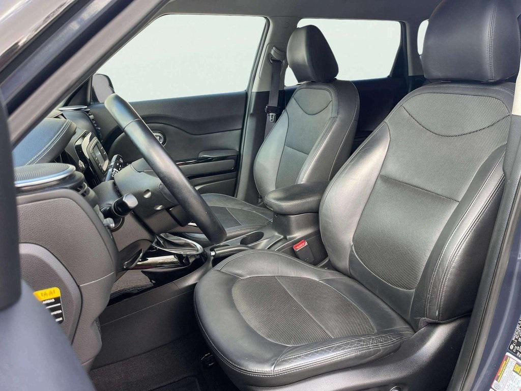 used 2016 Kia Soul car, priced at $11,984