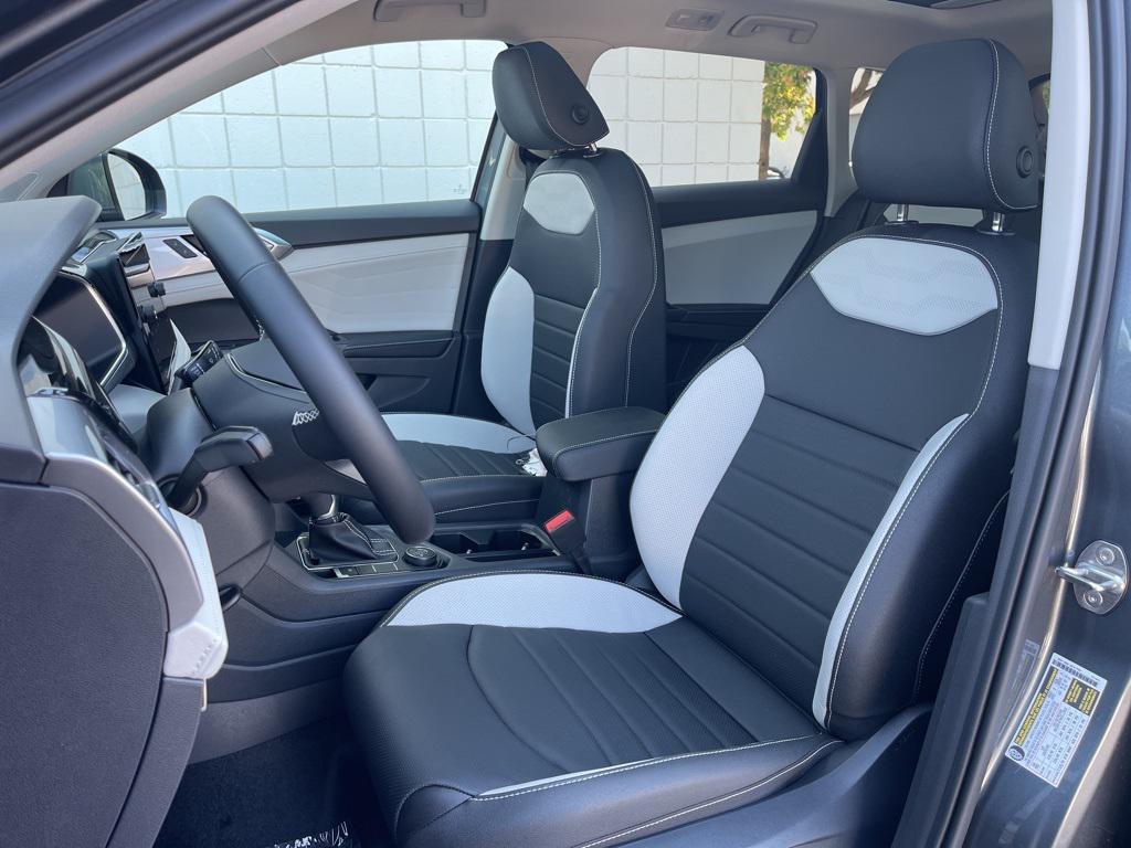 new 2025 Volkswagen Taos car, priced at $31,200