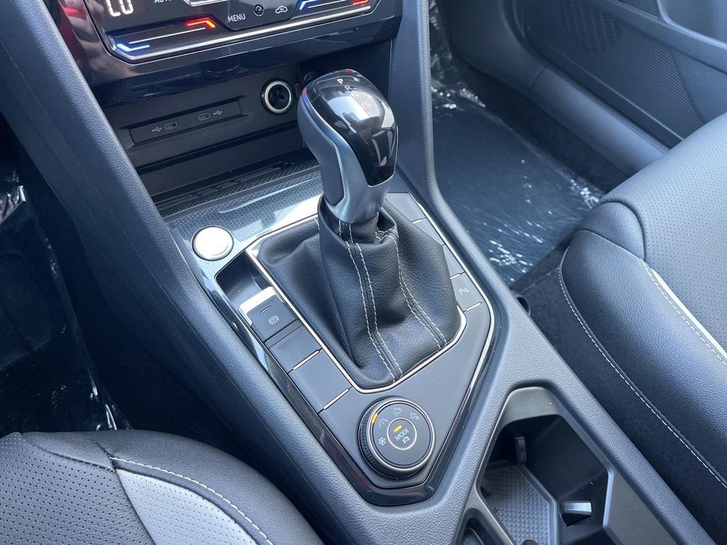 new 2025 Volkswagen Taos car, priced at $31,200