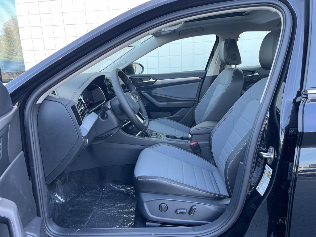 new 2025 Volkswagen Jetta car, priced at $25,747