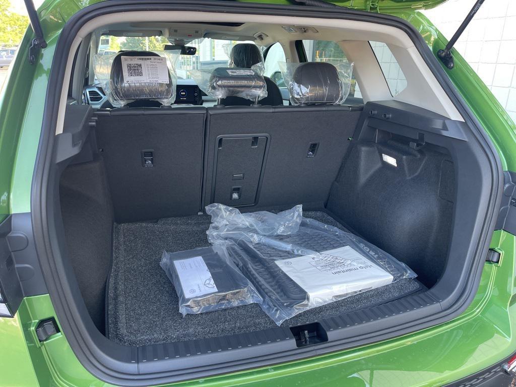 new 2025 Volkswagen Taos car, priced at $32,390