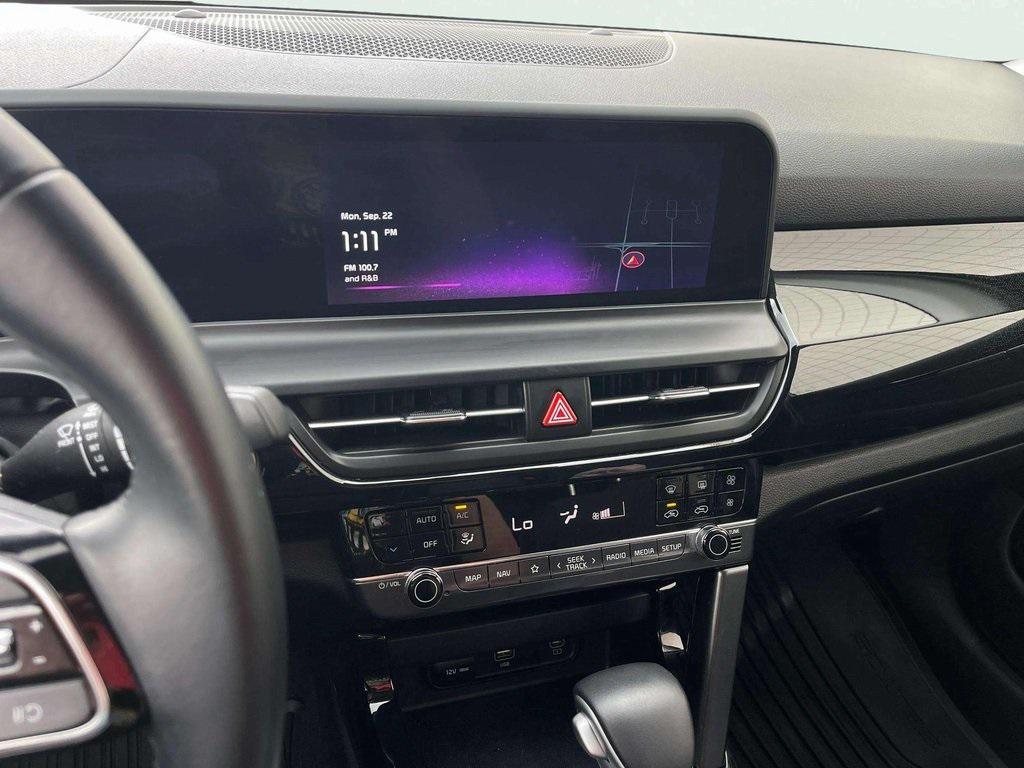 used 2024 Kia Seltos car, priced at $23,828