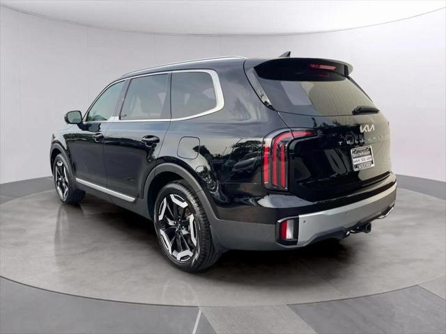 used 2024 Kia Telluride car, priced at $42,495