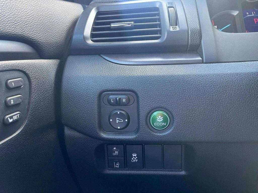 used 2021 Honda Passport car, priced at $25,652