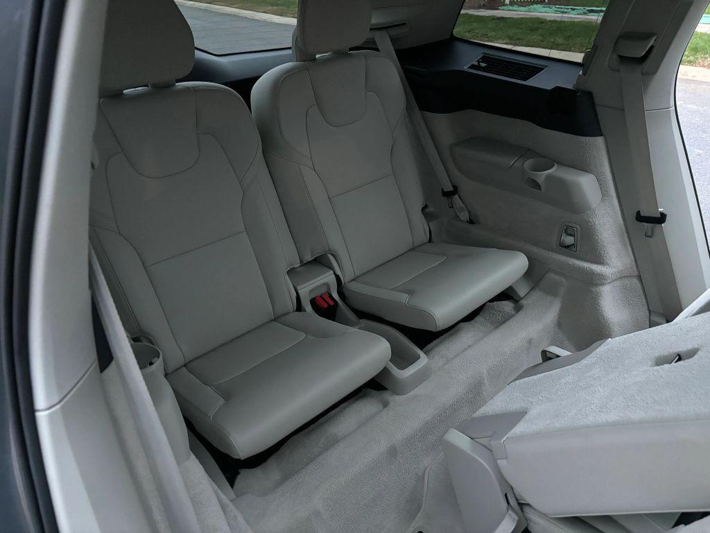 used 2016 Volvo XC90 car, priced at $13,800