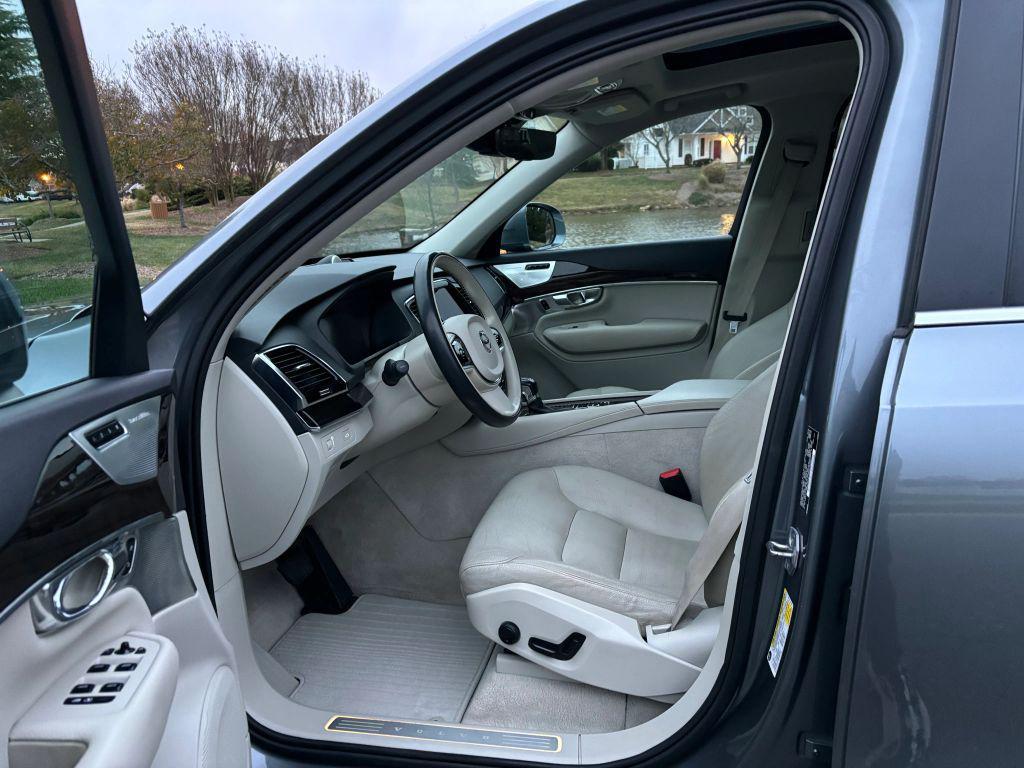 used 2016 Volvo XC90 car, priced at $13,800