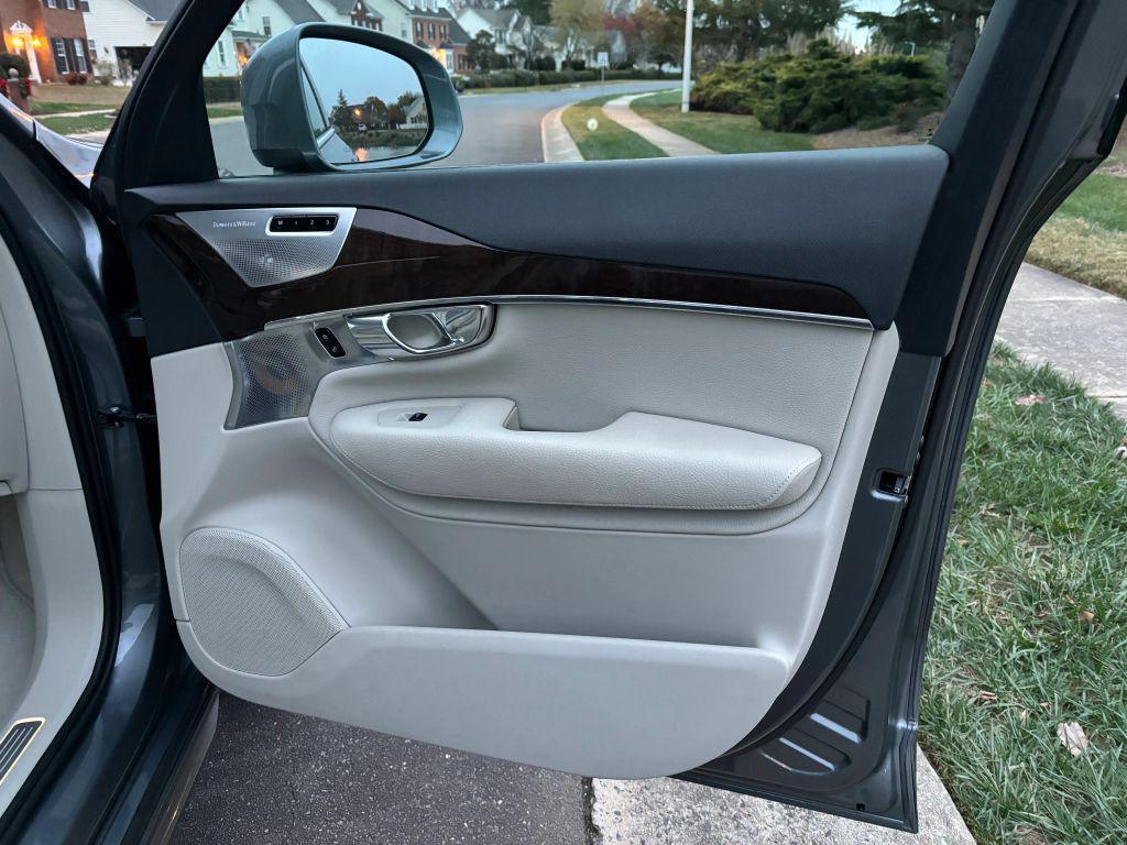 used 2016 Volvo XC90 car, priced at $13,800