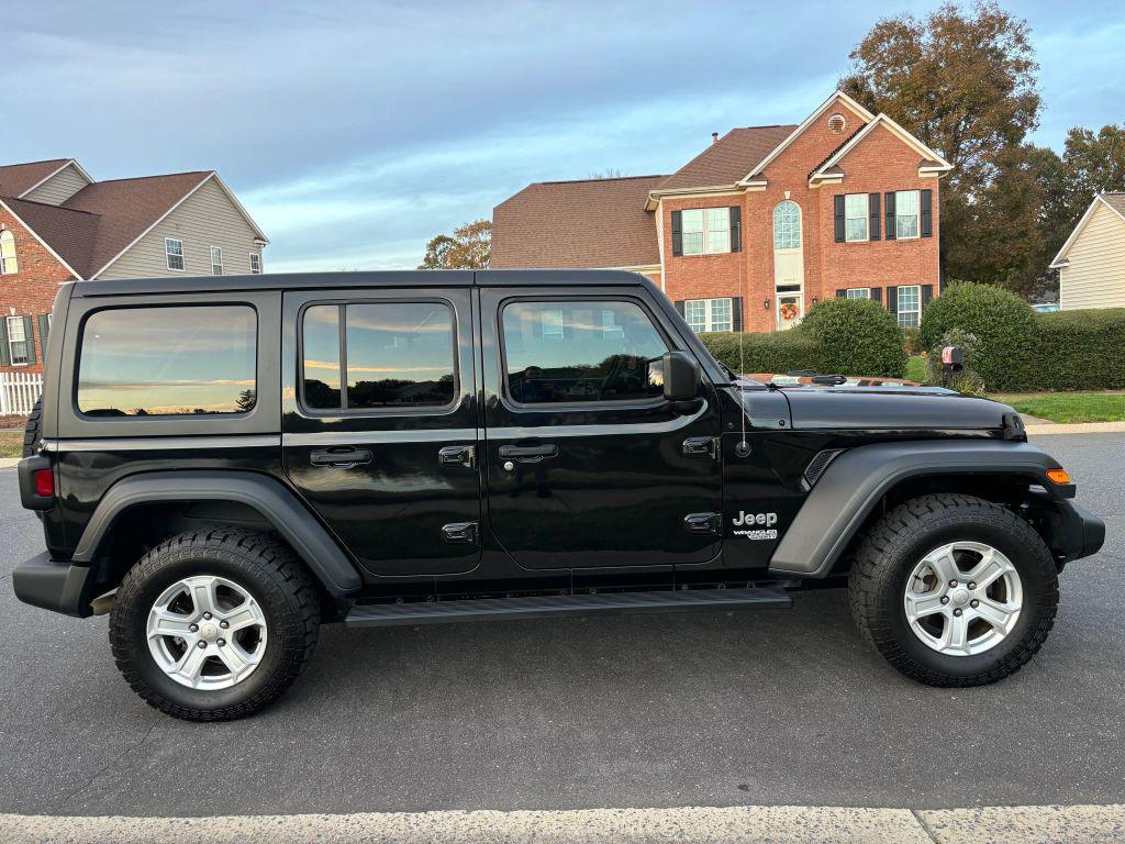 used 2018 Jeep Wrangler Unlimited car, priced at $22,400
