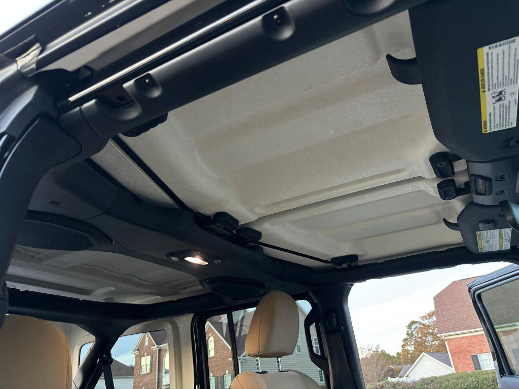 used 2018 Jeep Wrangler Unlimited car, priced at $22,400