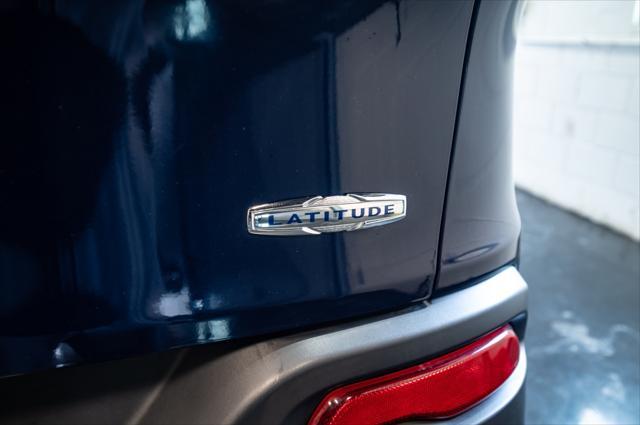 used 2015 Jeep Cherokee car, priced at $10,800