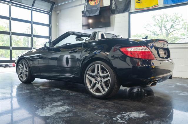 used 2014 Mercedes-Benz SLK-Class car, priced at $20,800